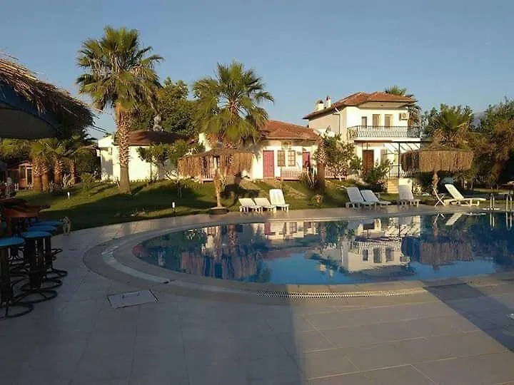 מלון פאטהיה Gokkusagi Butik Otel